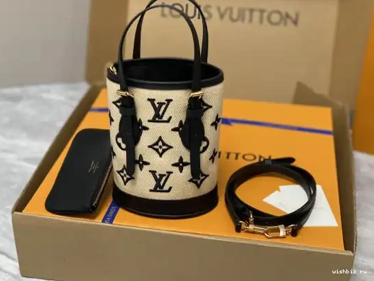 WIS NANO BUCKET LOUIS VUITTON 0509